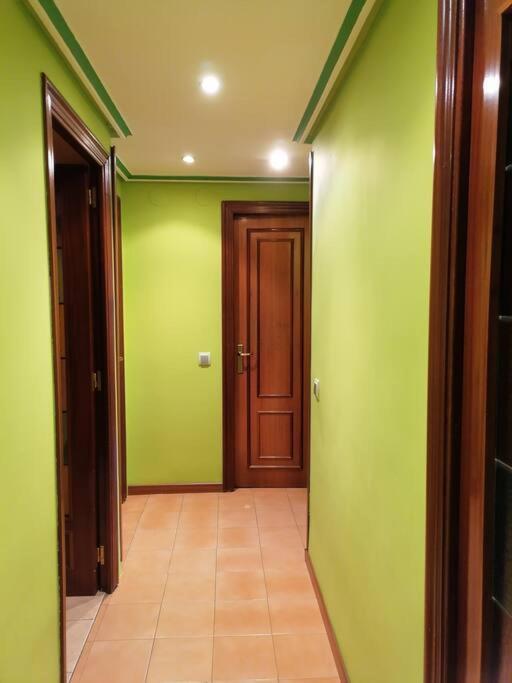 Apartamento Para 6 Personas En Barbastro Exterior foto